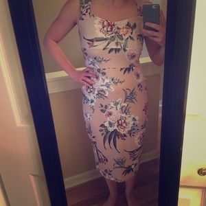 Perfect dress for a wedding!
